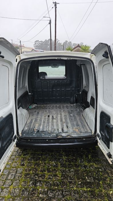 Renault Kangoo 1.9D  - Pronta a trabalhar