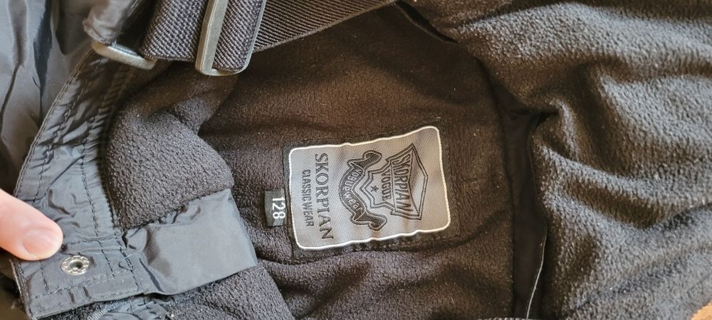 Віддамо речі б/у на хлопчика - 8-9 років