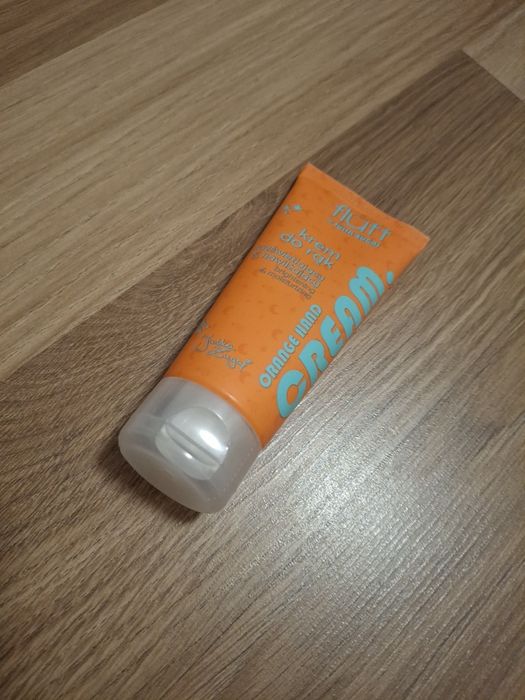 Krem do rąk o julii żugaj