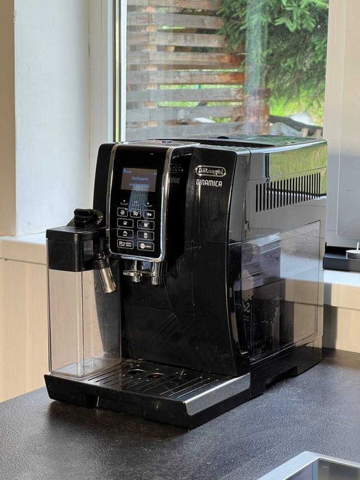 Котедж в Яремчі біля річки, на висоті)