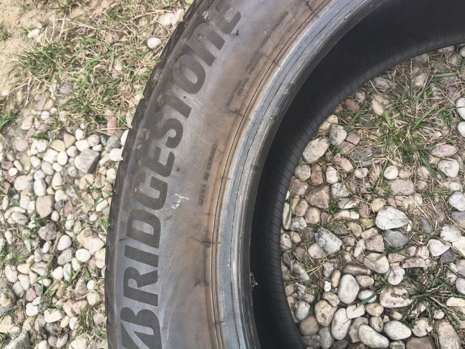 235/55/19 Bridgestone