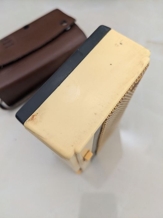 Винтажный радиоприемник Планета, рабочий