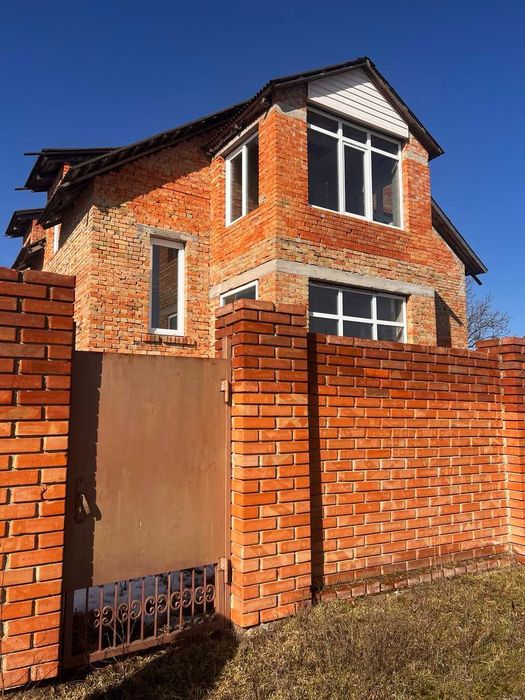 Продається будинок на Соколівці