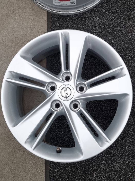 Felgi Alu 17" Opel Insignia II B Zafira C Astra J GTC 5x115 Oryginalne