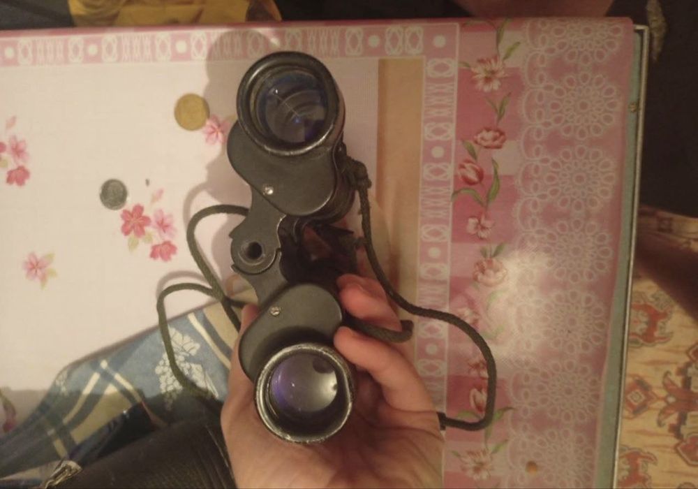Продам бинокль в идеальном состоянии