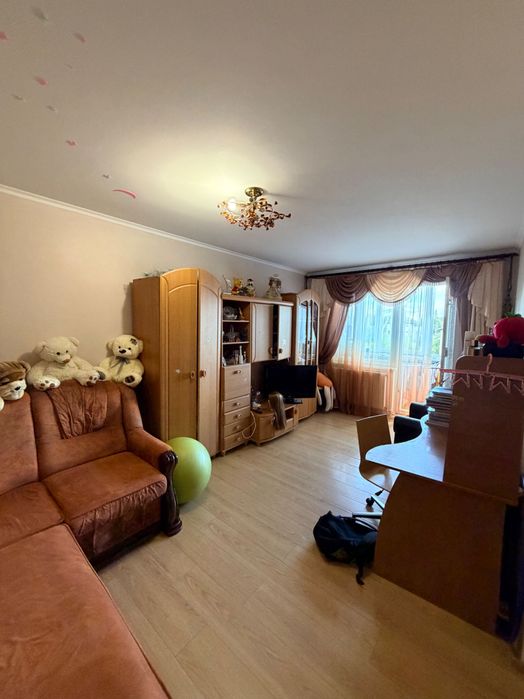 Продаж 3к квартири