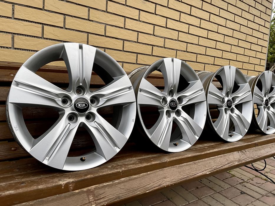 Диски Оригінал R17 5.114.3 ET35 Кіа Хюндай Тойота Рено і тд