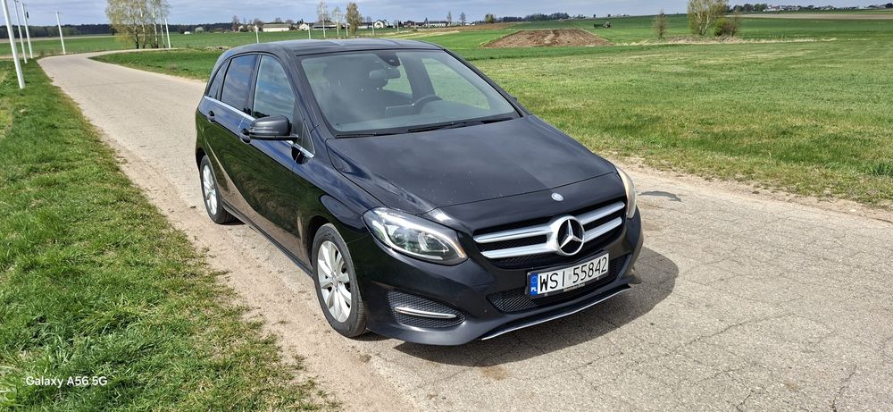 Mercedes B  klasa 180