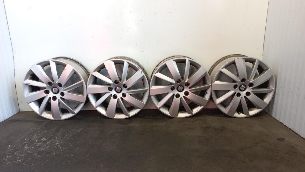 Conjunto De Pneus Seat Leon St 5F8