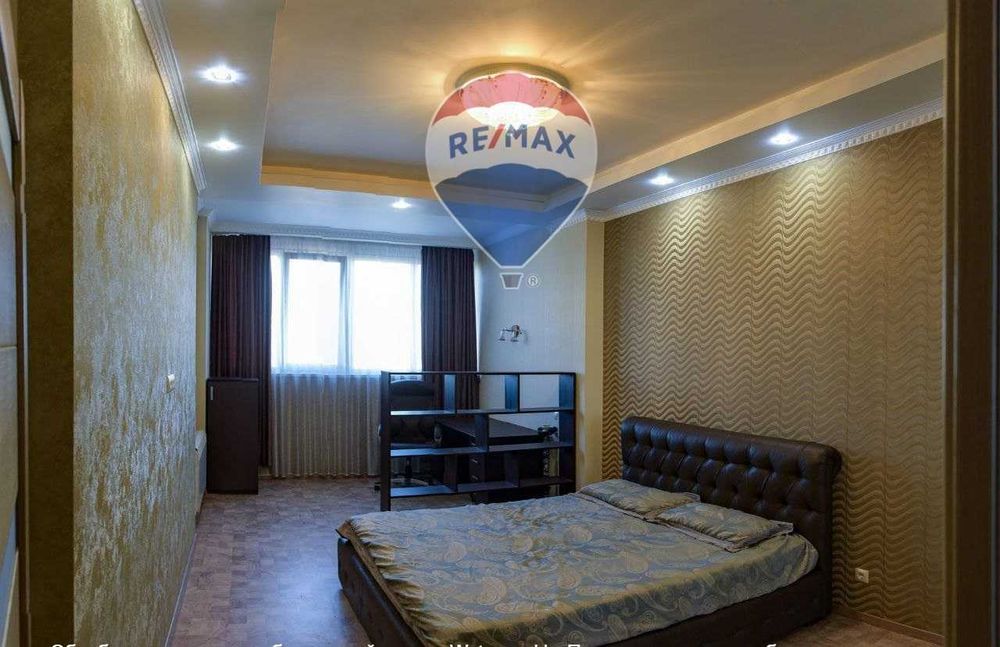 Без комісії. Пентхаус видовий з терасою. 4ком. 130м2. Генератор