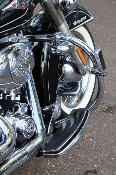 rley-Davidson Heritage Softail Classic