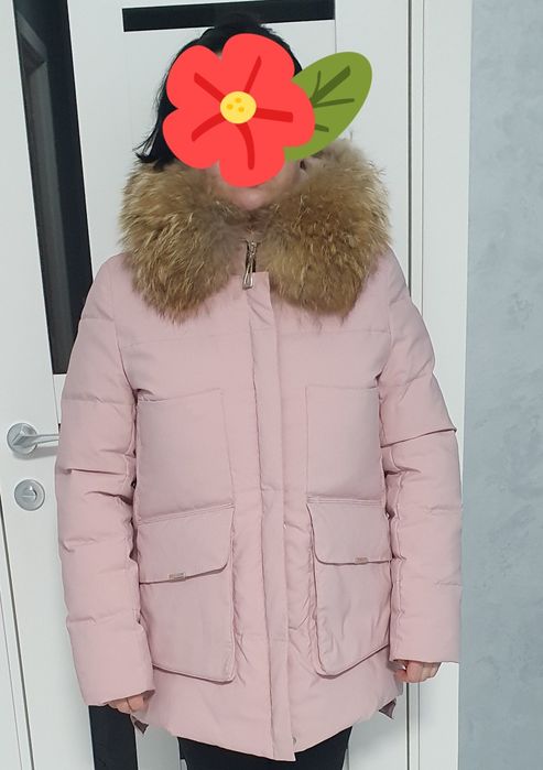 Продам жііночий пуховик