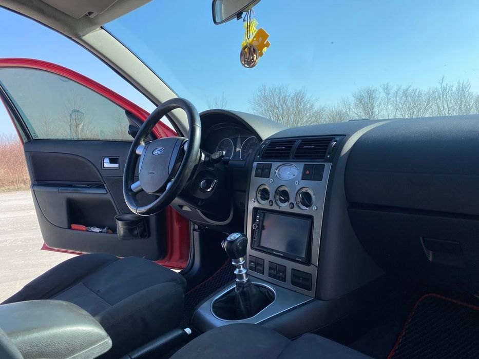 Продам Ford Mondeo 2001 року