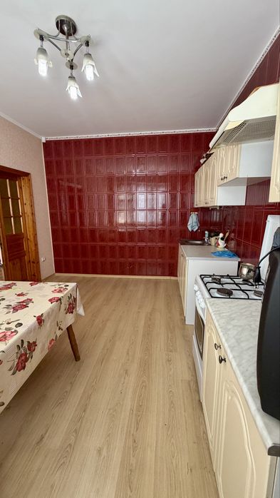 Продам 2-этажный дом