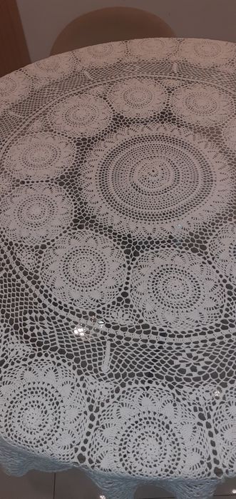 Toalha de mesa em renda