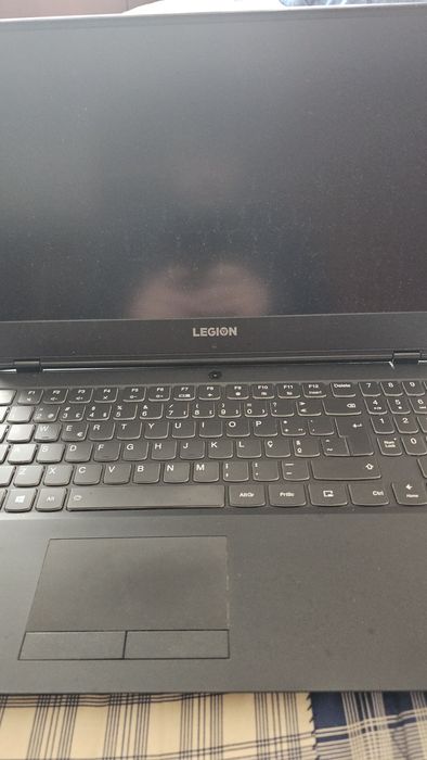 Lenovo Legion Y540-15IRH para peças