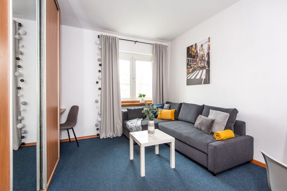 2 oddzielne pokoje | 42,6 m² | oddzielna kuchnia | blisko Politechnika, Jezioro Malta, Rondo Śródka | Od września