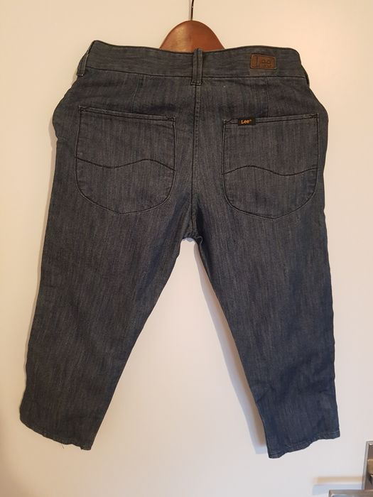 Lee damskie jeansy robaczki capri  24 roz.36 S