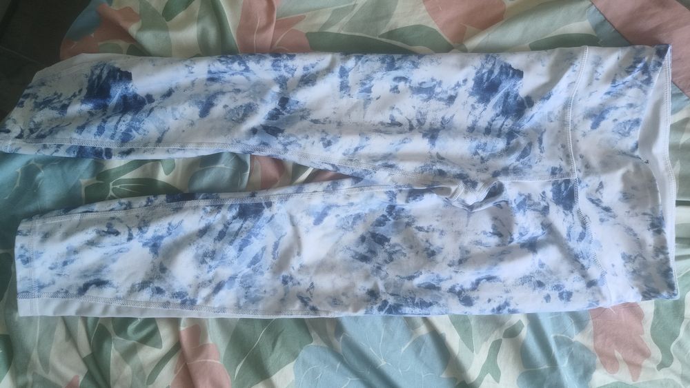 Juicy Couture legginsy do kolan