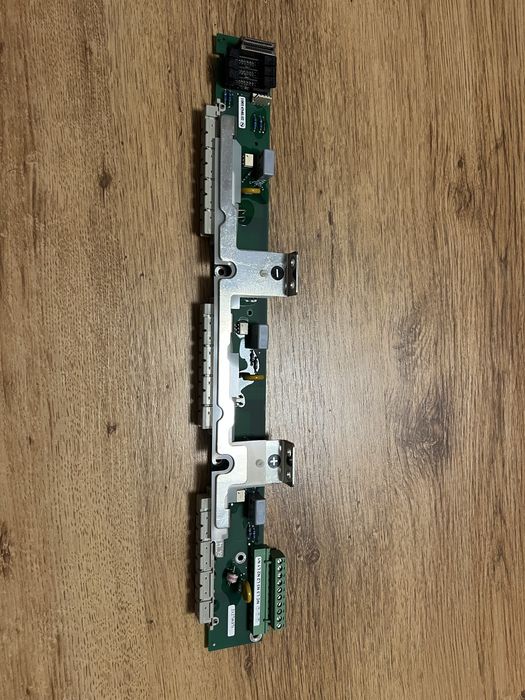 Benning 46393 40A задня панель для блока живлення