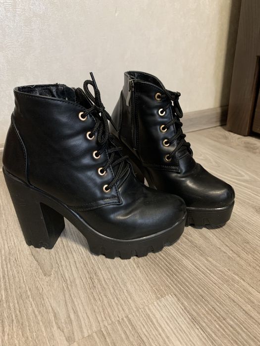 Ботінки зимові