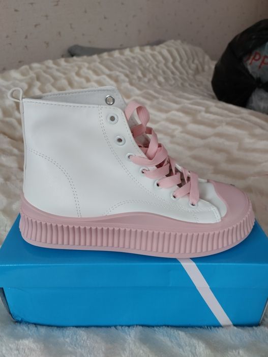 Взуття жіноче, мікс нові