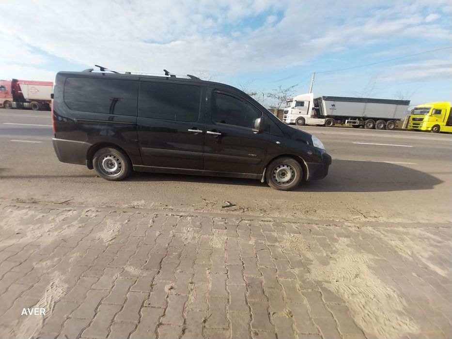 Ситроен джампи пасажир