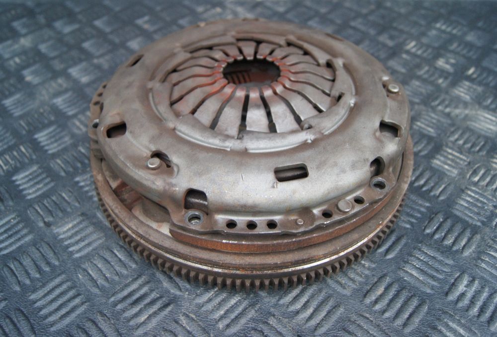 SPRZĘGŁO KOMPLETNE - dumasa, tarcza, docisk - VW LT 35