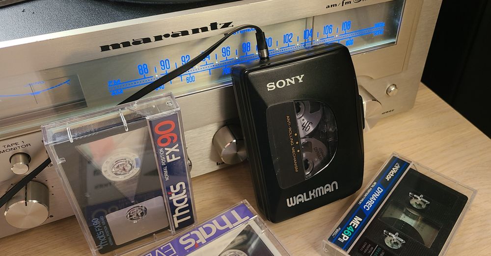 Кассетный плеер SONY Walkman WM-EX10 (видео работы)