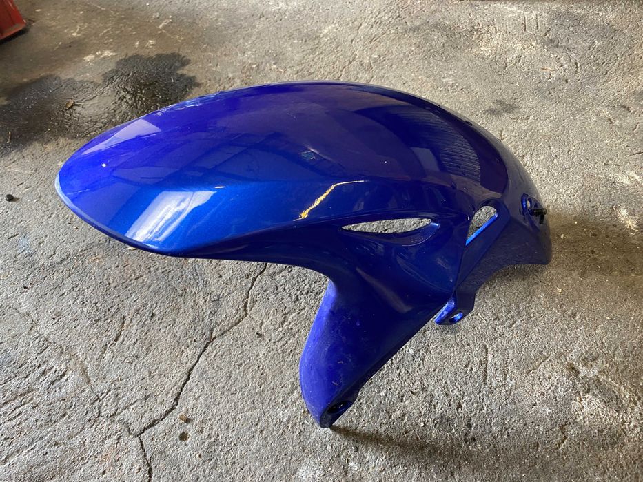 Błotnik przód PC41 Hornet ABS oryginał idealny CB600