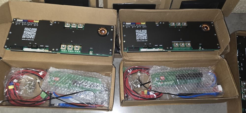 Топова BMS JK PB2A16S30P інверторна бмс 300А