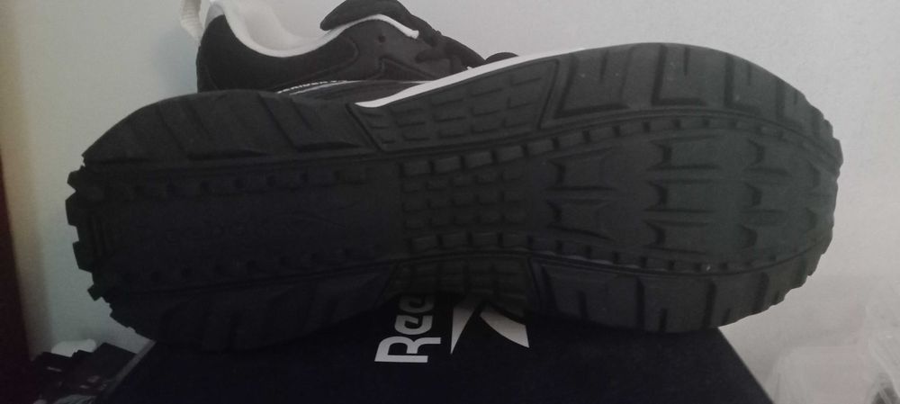 Sapatilhas / tênis novos Reebok n 41