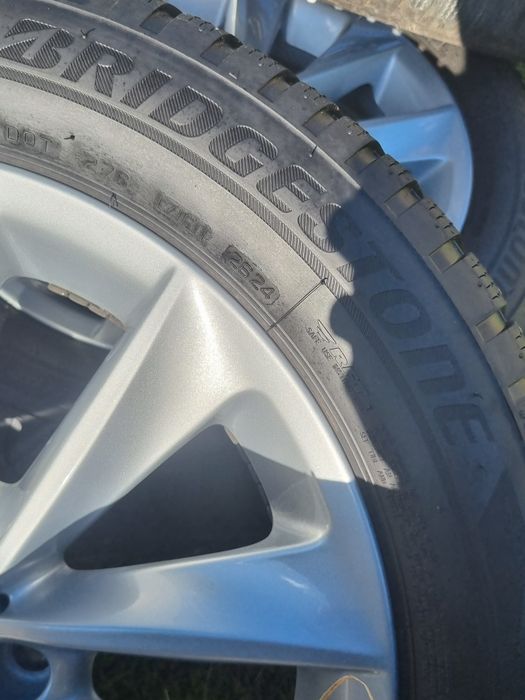 Alufelgi z oponami BMW Styling 18/245/50