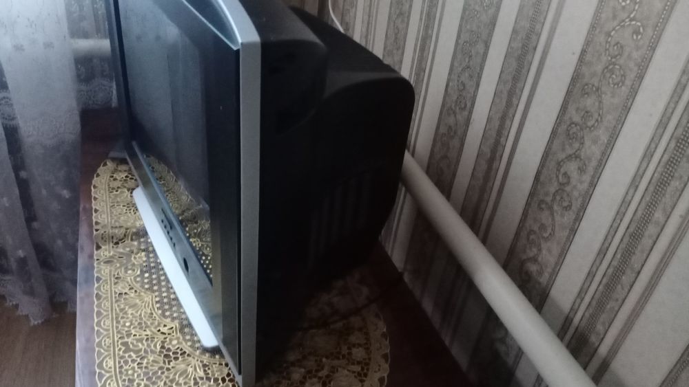 Продам телевізор