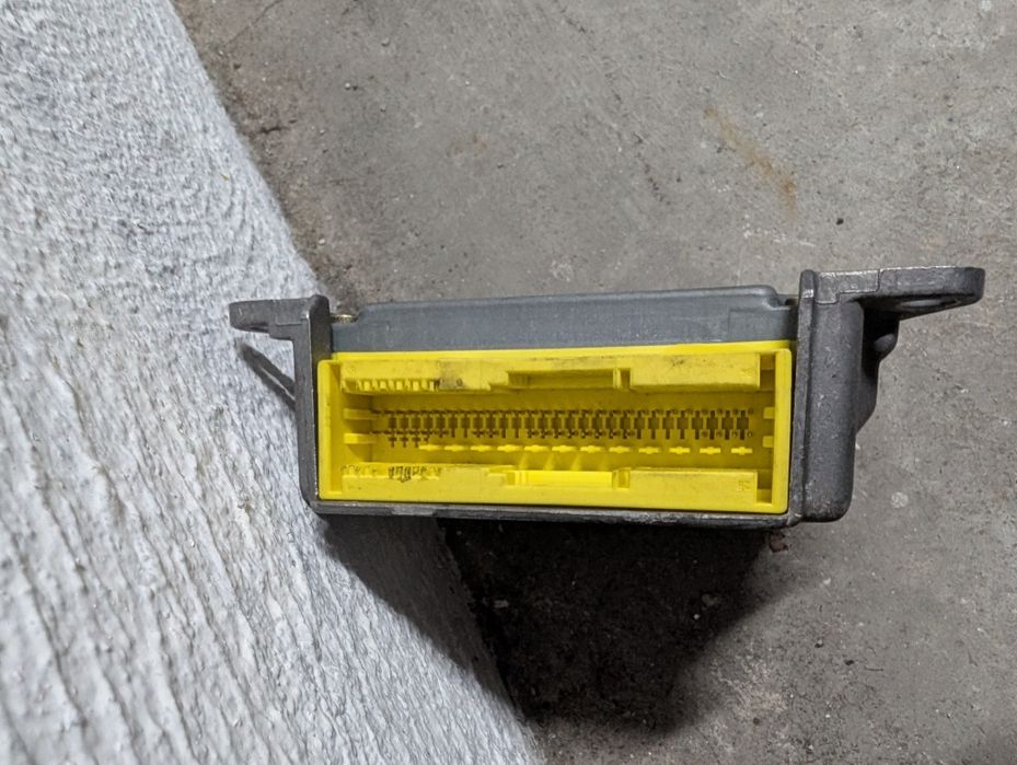 Centralina airbag A3 8l