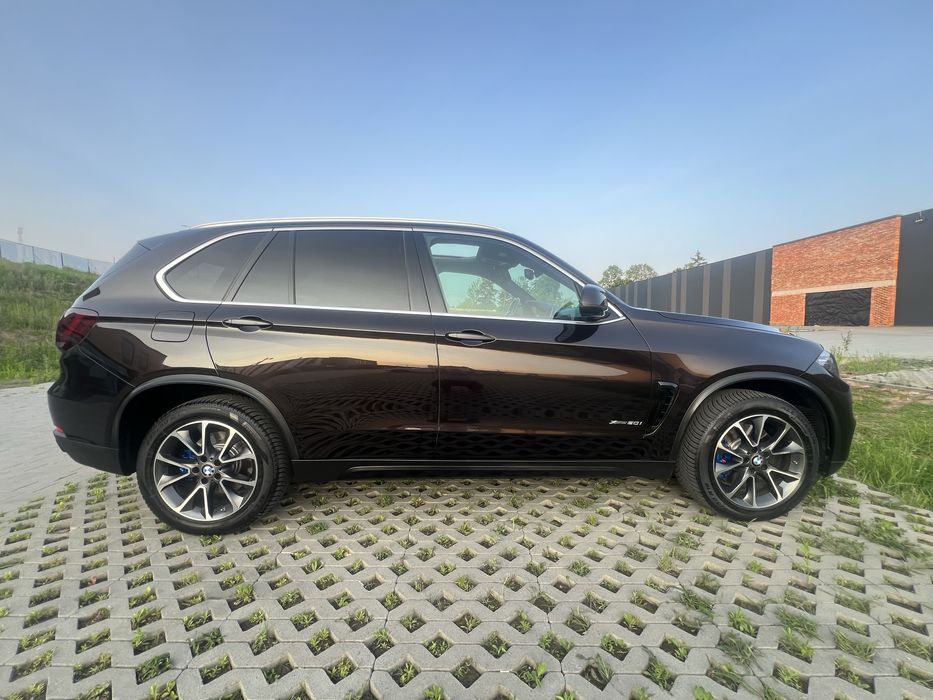 Продам BMW F15 2016 рік 4.4 бензин V8.
