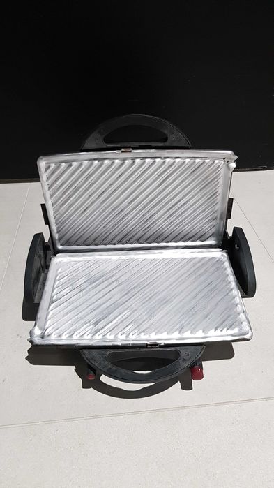 Grill elektryczny DeLonghi super