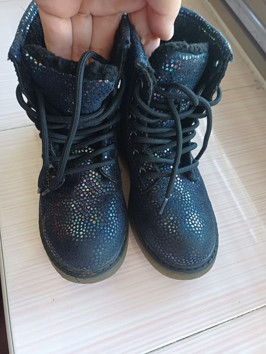 Зимові чоботи для дівчинки 28 р