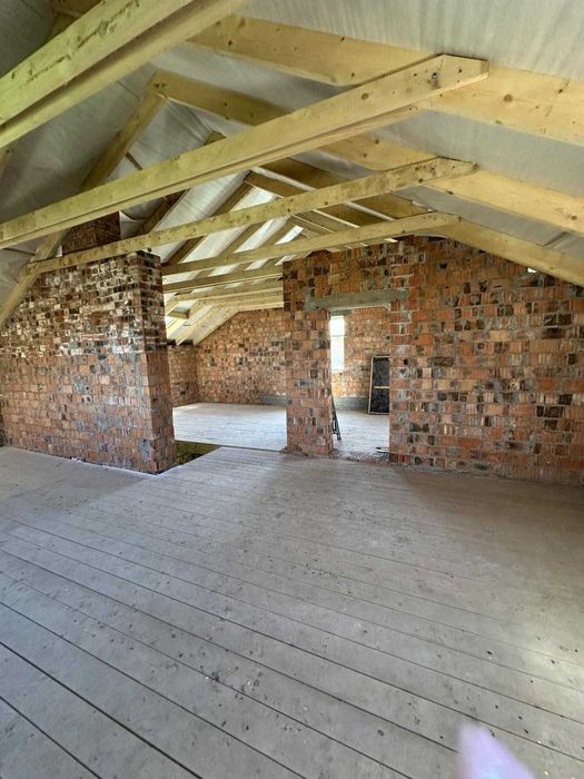 Продаж будинку з підведеними комунікаціями с.Наварія.Без комісії!