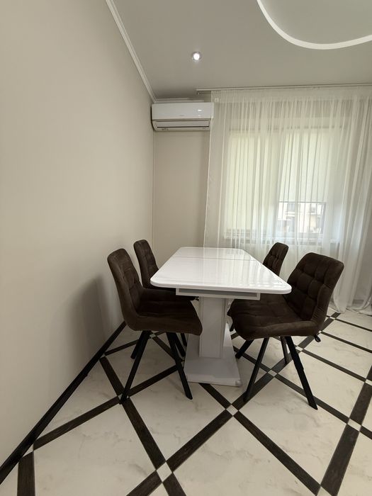 Оренда 2 кі-ної квартири біля парку Боздош