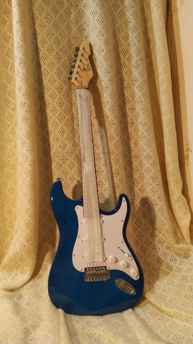 Електрогітара Vision Stratocaster by MSA Blue (+кабель)