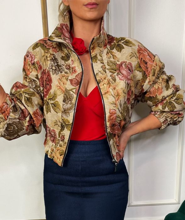 Body czerwone lamilla z chokerem ,