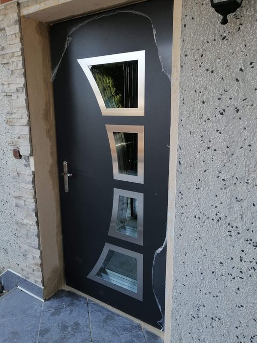 Drzwi zewnętrzne z montażem do Bloku