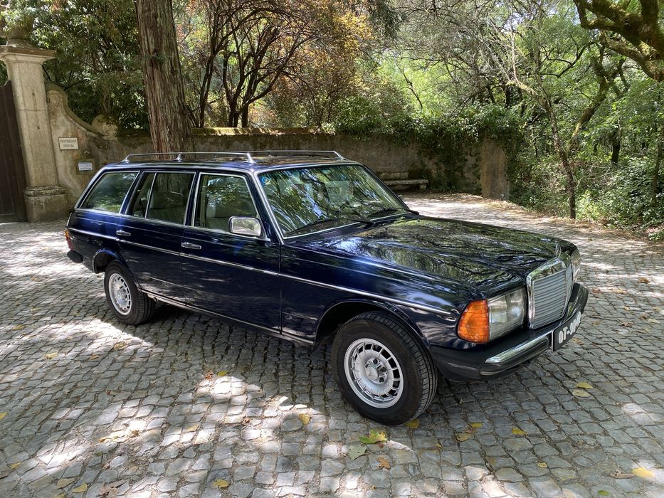 Carrinha Mercedes W123 300 TD Certificada pelo ACP
