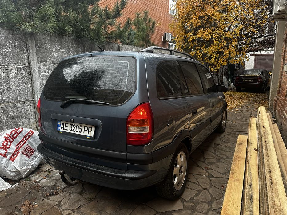 Продам Опель Зафира А