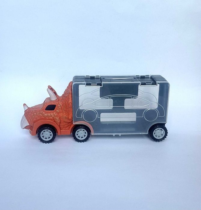 Ciężarówka-transporter „Triceratops” z walizką na samochodziki
