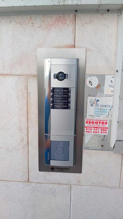 Vídeoporteiro Prédio e Condomínio Bticino, Fermax Benfica (Lisboa)