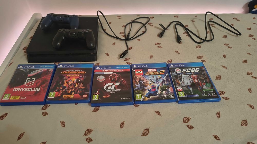 Playstation 4 slim+ gry