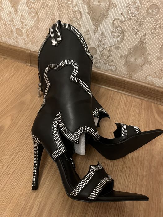 Жіночі  Козаки 40 р