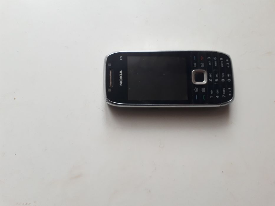 Nokia e75 telefon